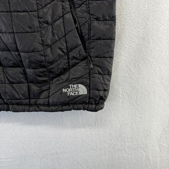 The North Face Vest Men's XL Black Puffer Thermoball Packable Lightweight Logo - Picture 2 of 11